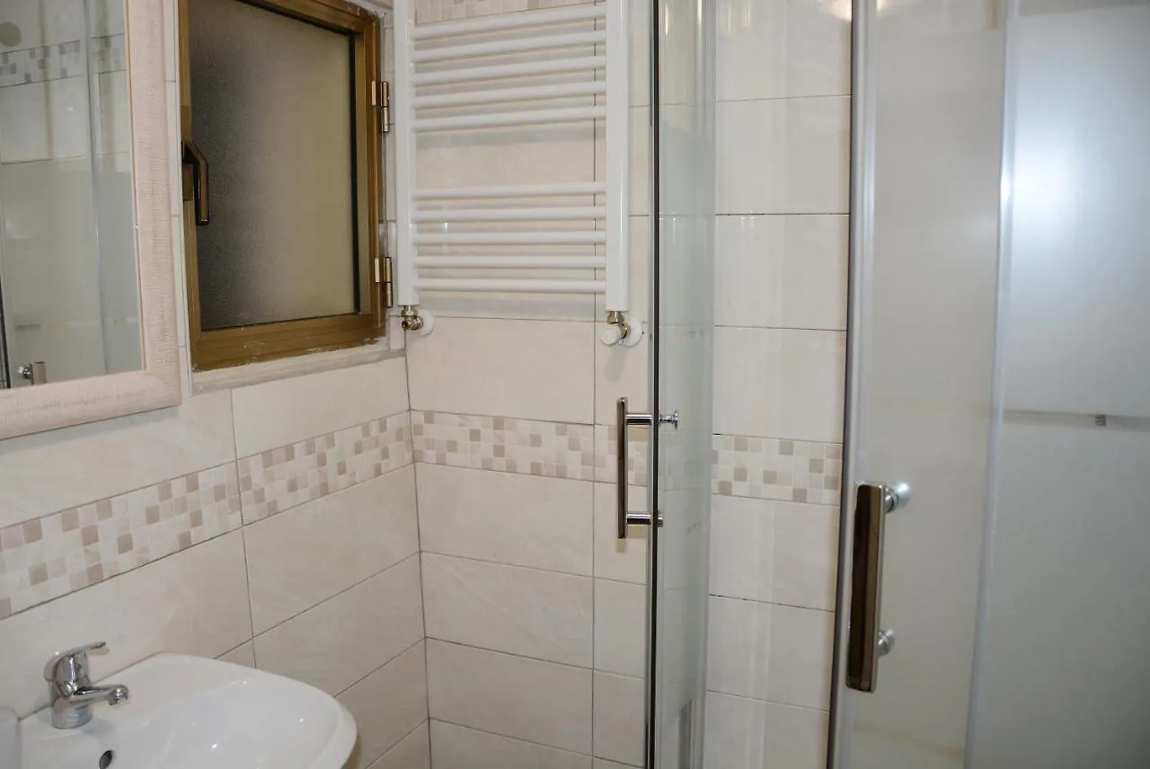 Roma Carina Hotel Italy