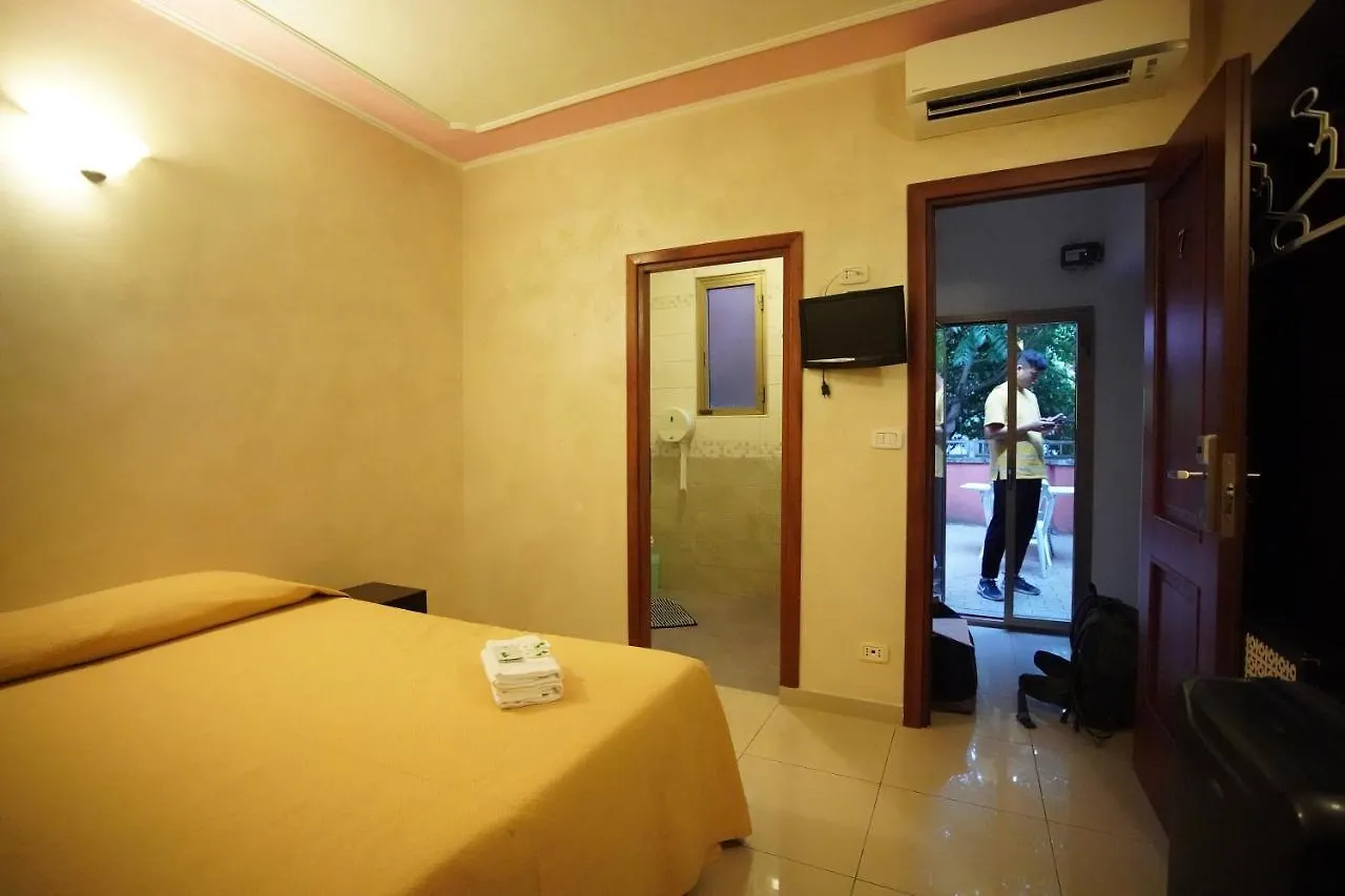 Guest house Roma Carina Hotel Italy