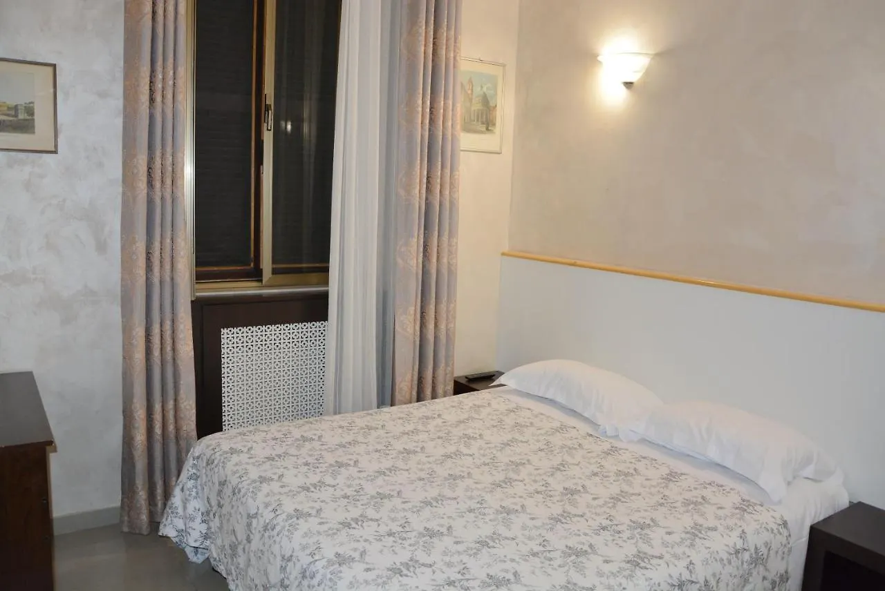 Guest house Roma Carina Hotel Italy